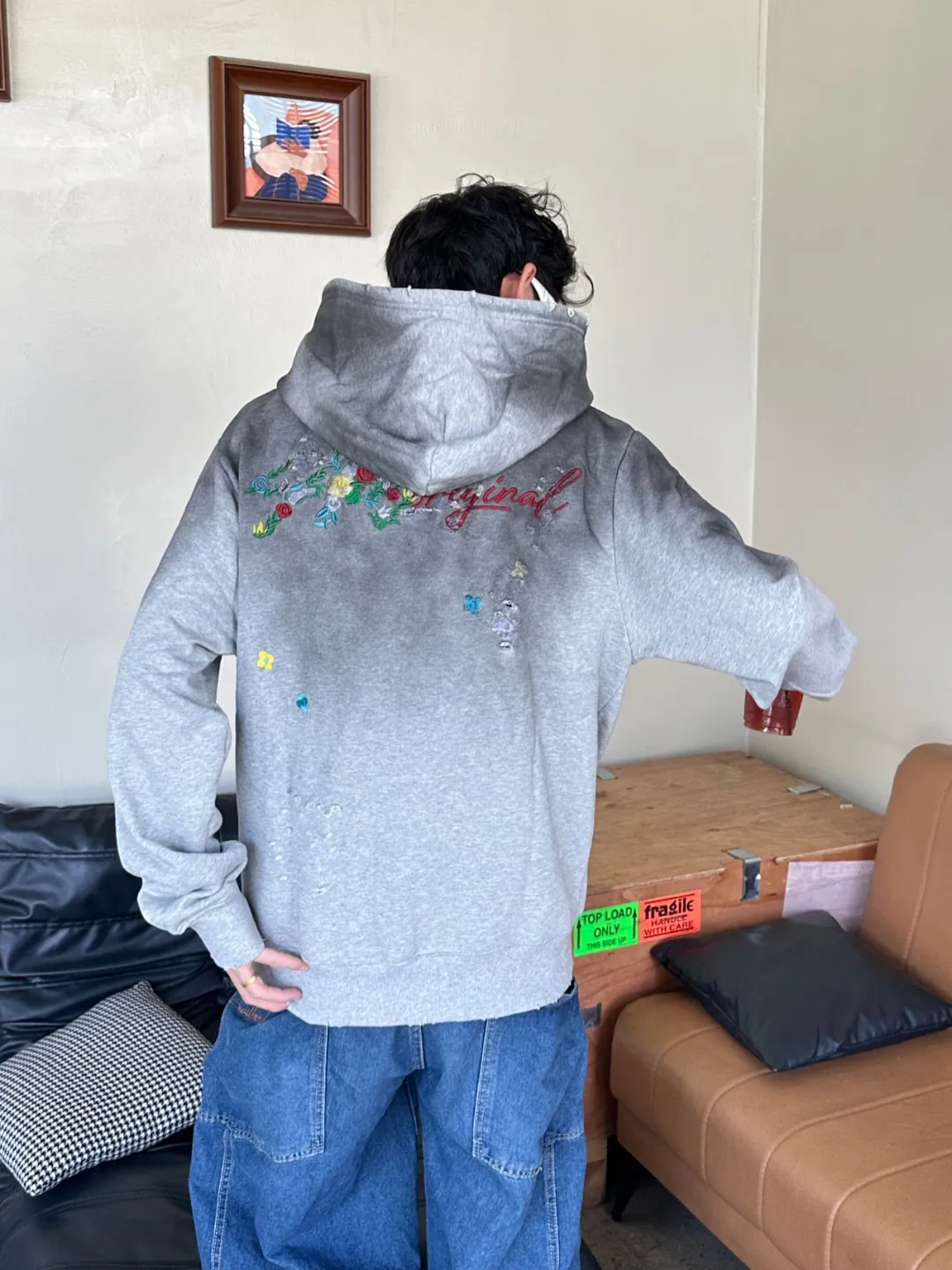 Louis Vuitton/Louis Vuitton 25Fw back floral embroidered washed hole hooded sweatshirt
